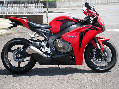 �z���_ CBR1000RR